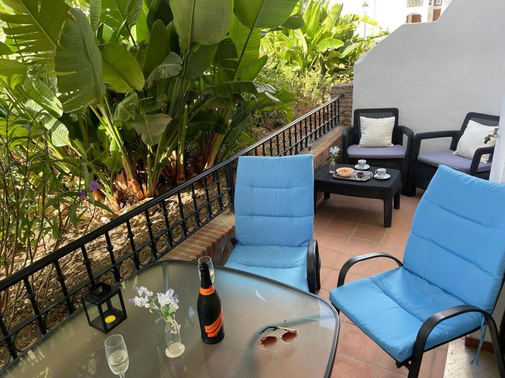 Beach Apartment In La Duquesa Marina Castillo de Sabinillas المظهر الخارجي الصورة