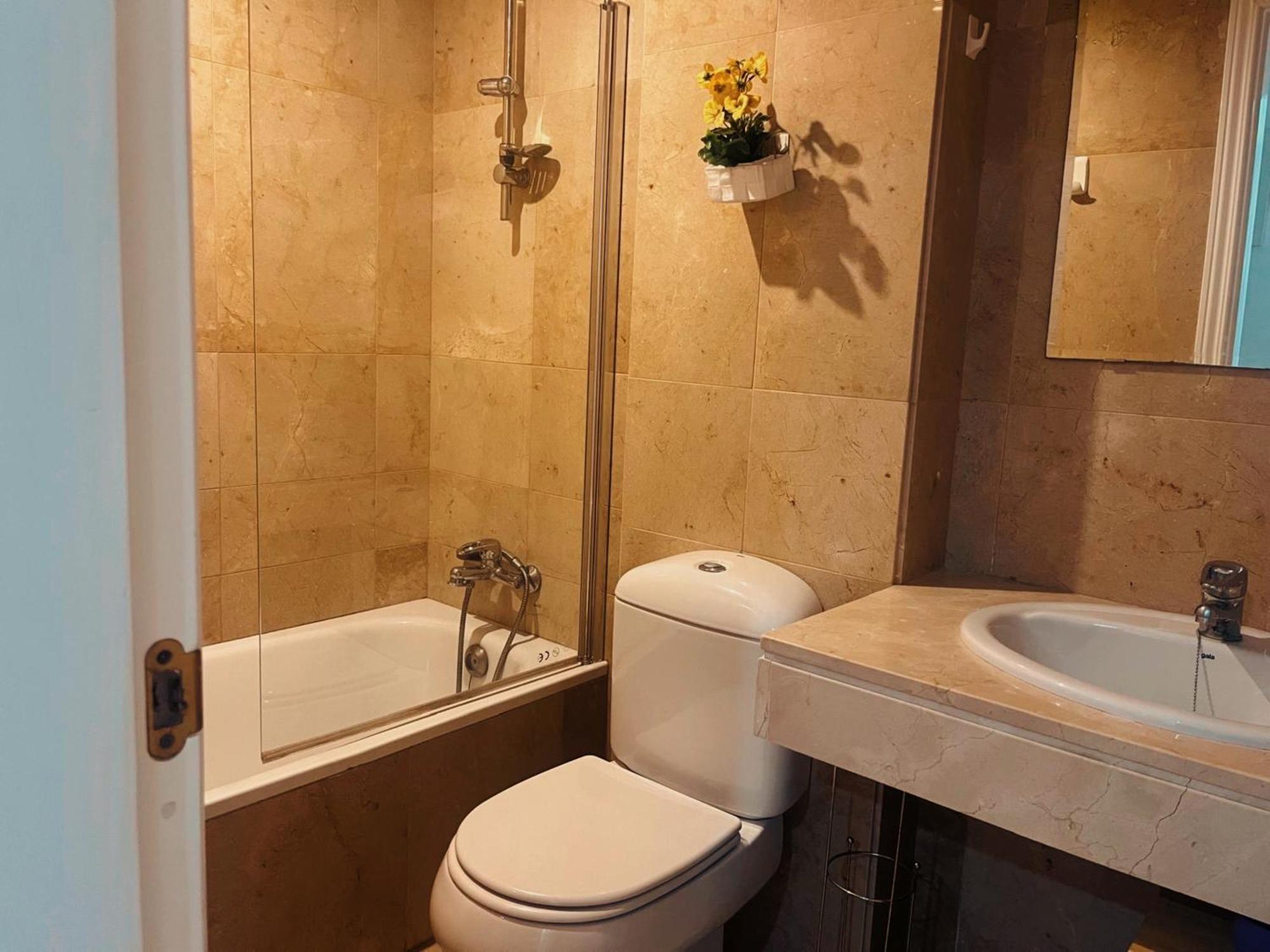 Beach Apartment In La Duquesa Marina Castillo de Sabinillas المظهر الخارجي الصورة